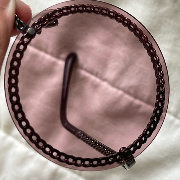 Chanel Silver Tone/Pink 4245 Chain Detail Round Sunglasses - Picture 11 of 14